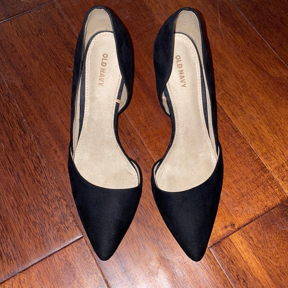 COPY - Old Navy Black Velvet Pointed Toe Heels